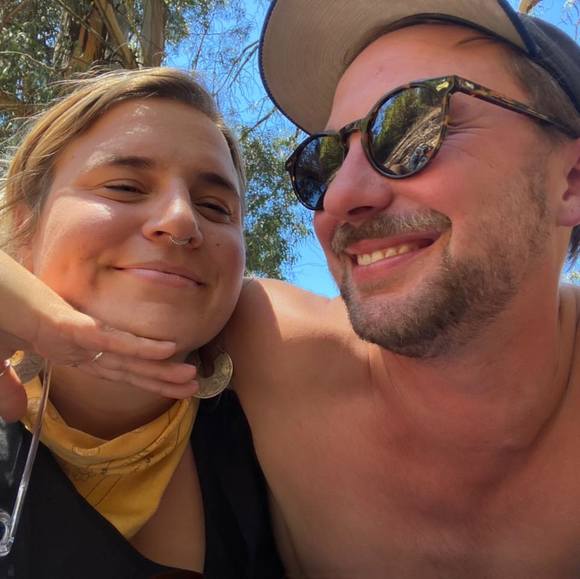 Meet your Posher, Cary - Picture 1 of 1